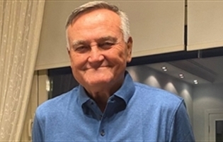 ZÜHTÜ SEZER